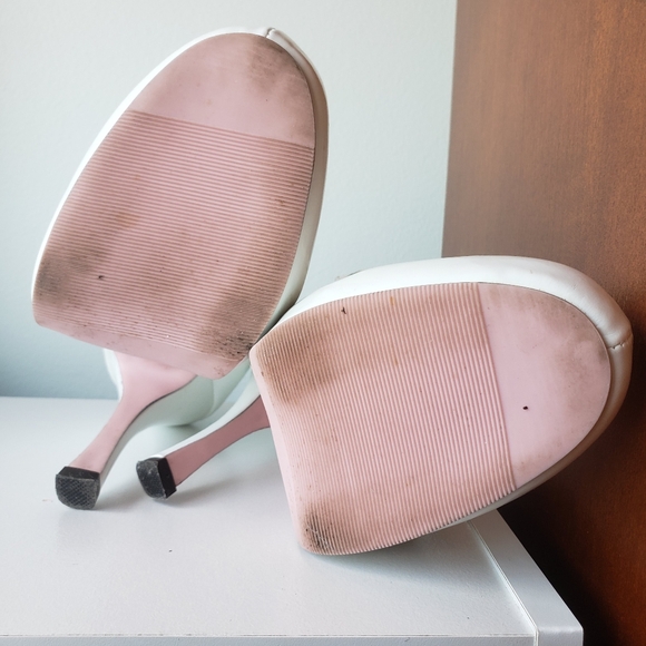 Retro Pin-up Style White Mary Jane Platform Heels, 6 - Picture 8 of 9